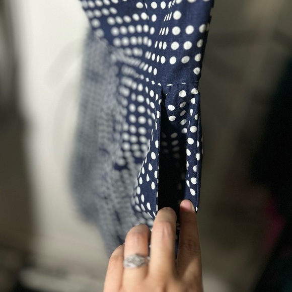 Gap Strapless Polka Dot Dress with Pockets, Navy and White size 2, Empire Waist - Picture 7 of 7